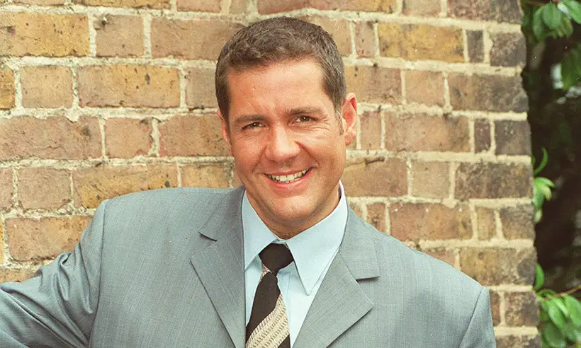 How tall is Dale Winton?